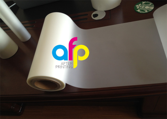 Película que lamina del rollo claro para el material de papel del poliéster de la laminación