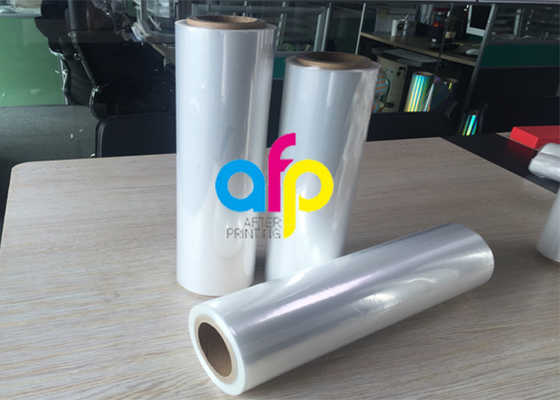 Película de encogimiento de Pof del alto rendimiento, película transparente suave Rolls del plástico de embalar