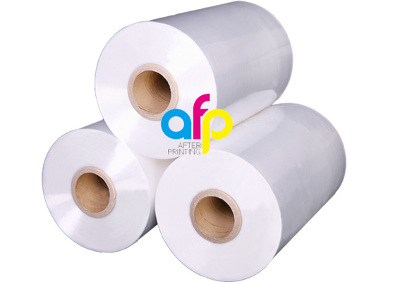 Película de encogimiento clara de la poliolefina de 75 indicadores Rolls rollo Widht de 200m m - de 1600m m