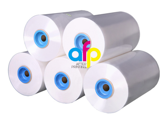 Película de encogimiento clara de la poliolefina de 75 indicadores Rolls rollo Widht de 200m m - de 1600m m