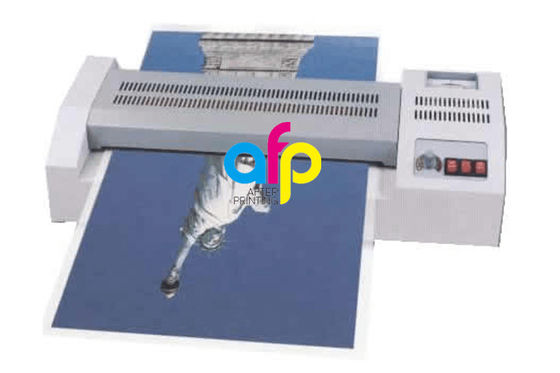 El laminador plástico de la foto de la suave al tacto cubre la película de la bolsa que lamina