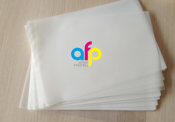 Película mate de la laminación de la bolsa del poliéster del ANIMAL DOMÉSTICO del aspecto para laminar del menú de la foto del documento