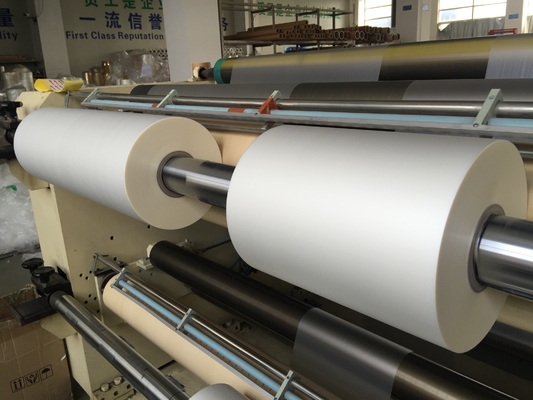 Tamaño del rollo 445 mm*3000 m Máquina de laminado de película BOPP para cartón impreso o laminado de papel